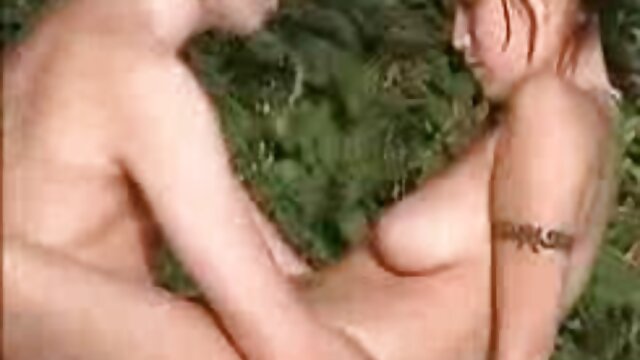 یک نقطه را باد کنید و آن را با فیلم سکسی زنهای عرب اسپرم آغشته کنید
